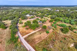 201 Hofheinz St, San Marcos, TX 78666 - Photo 13