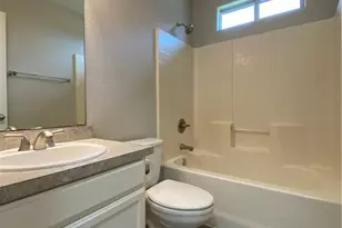 504 Debra Dr, Taylor, TX 76574 - Photo 21