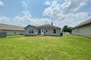 504 Debra Dr, Taylor, TX 76574 - Photo 27
