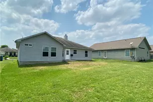 504 Debra Dr, Taylor, TX 76574 - Photo 27