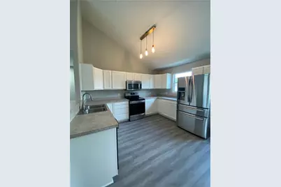 504 Debra Drive, Taylor, TX 76574 - Photo 9