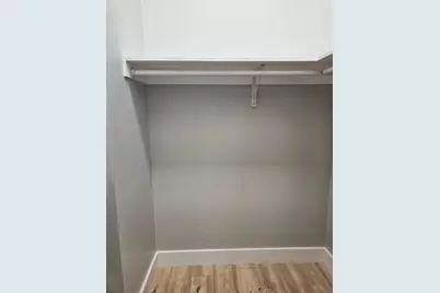 700 N Avenue C, Elgin, TX 78621 - Photo 13