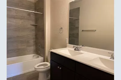 716 Red Barn Bend, New Braunfels, TX 78130 - Photo 15