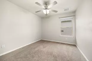 5805 Shaded Cottage Ct, Austin, TX 78744 - Photo 31
