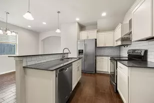 5805 Shaded Cottage Ct, Austin, TX 78744 - Photo 11