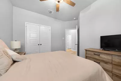 222 Boatright Boulevard, Jarrell, TX 76537 - Photo 21