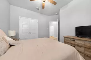 222 Boatright Blvd, Jarrell, TX 76537 - Photo 21