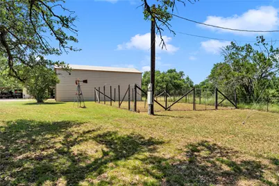 627 Ranch Road 2323, Llano, TX 78643 - Photo 29