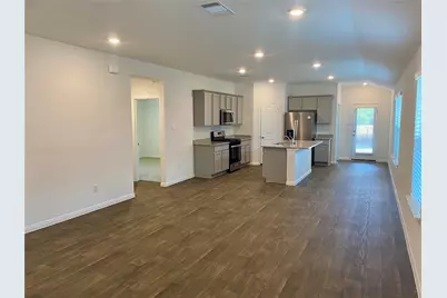 727 Gladiola Loop, Kyle, TX 78640 - Photo 3