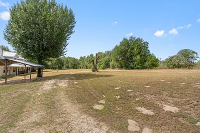10520 N Highway 77, Lexington, TX 78947 - Photo 37