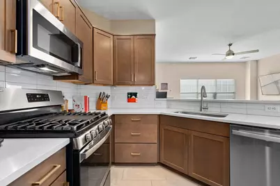 2905 Saville Loop, Austin, TX 78741 - Photo 15