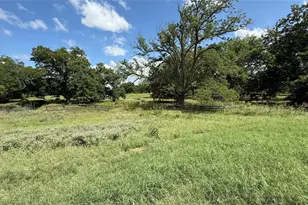 128 Gloria Blvd, Smithville, TX 78957 - Photo 31
