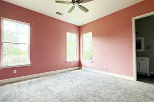 128 Gloria Blvd, Smithville, TX 78957 - Photo 21