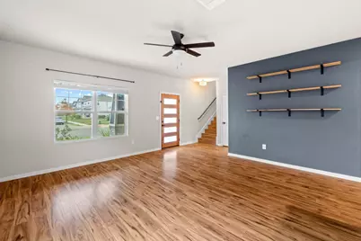 300 Eagle Lake Drive, Hutto, TX 78634 - Photo 7