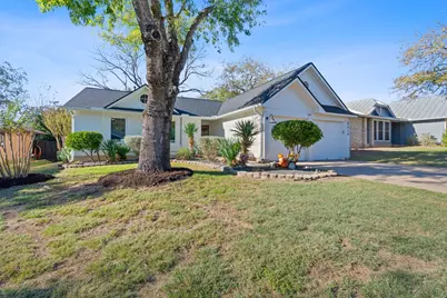 4916 Transit Circle, Austin, TX 78727 - Photo 3