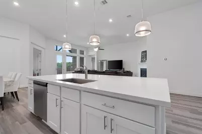 504 Pulitzer Drive, Hutto, TX 78634 - Photo 15