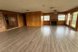 713 FM 153, Smithville, TX 78957 - Photo 19