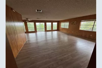 713 Fm 153, Smithville, TX 78957 - Photo 17