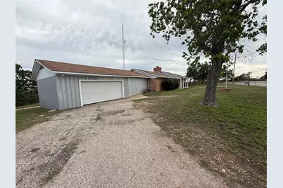 713 Fm 153, Smithville, TX 78957 - Photo 3