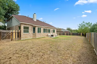 10911 Grassmere Court, Austin, TX 78739 - Photo 39