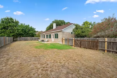 10911 Grassmere Court, Austin, TX 78739 - Photo 37