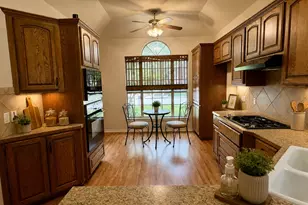 715 Enchanted Rock Trail, Georgetown, TX 78633 - Photo 5
