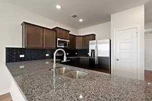 109 Watch Hl, Jarrell, TX 76537 - Photo 13