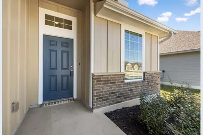 109 Watch Hill, Jarrell, TX 76537 - Photo 3