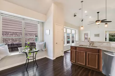 528 Loma Cedro Bend, Leander, TX 78641 - Photo 7