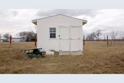 150 Callaway Court, Lockhart, TX 78644 - Photo 5