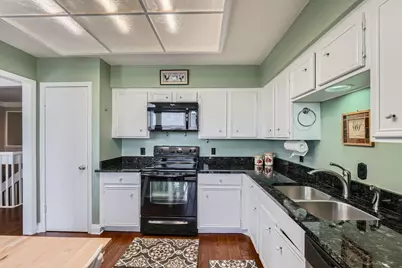 204 World Of Tennis Square #C15, Lakeway, TX 78738 - Photo 3