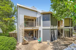 204 World of Tennis Sq, Lakeway, TX 78738 - Photo 19
