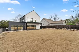2915 Chisholm Trail, Austin, TX 78734 - Photo 33