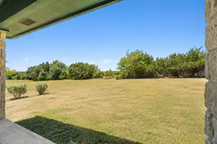207 Meadow Oaks Dr, Dripping Springs, TX 78620 - Photo 31