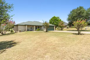 207 Meadow Oaks Dr, Dripping Springs, TX 78620 - Photo 35