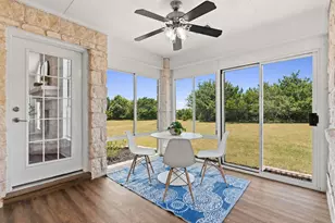 207 Meadow Oaks Dr, Dripping Springs, TX 78620 - Photo 5