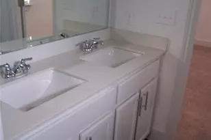 2214 Capulet St, Austin, TX 78741 - Photo 13