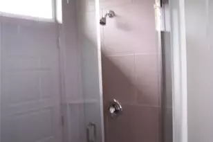 2214 Capulet St, Austin, TX 78741 - Photo 9