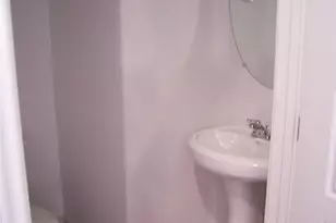 2214 Capulet St, Austin, TX 78741 - Photo 15