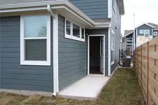 2214 Capulet St, Austin, TX 78741 - Photo 25