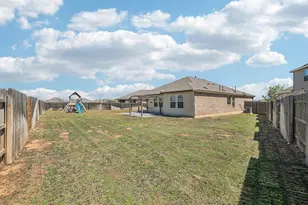 138 George Kimble Cv, Bastrop, TX 78602 - Photo 31
