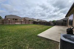 222 Telluride Dr, Georgetown, TX 78626 - Photo 31
