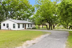 2410 Flite Acres Rd, Wimberley, TX 78676 - Photo 19