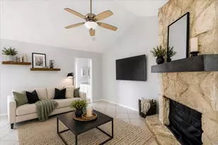 4307 S 1st St, Austin, TX 78745 - Photo 3