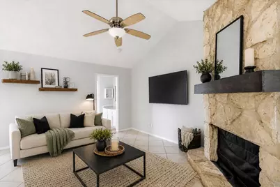 4307 S 1st Street #206, Austin, TX 78745 - Photo 3