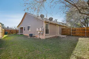 8804 Cainwood Ln, Austin, TX 78729 - Photo 23