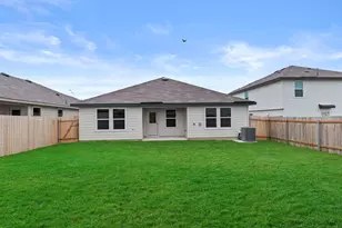 335 Boatman Cv, Seguin, TX 78666 - Photo 29