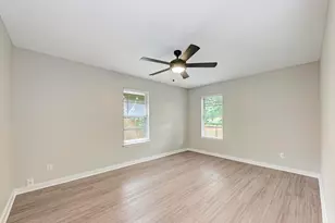 1612 Elmhurst Dr, Austin, TX 78741 - Photo 5