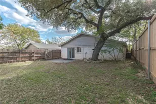 2005 Matthews Ln, Austin, TX 78745 - Photo 23