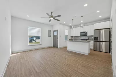 18812 Nicklaus Drive, Point Venture, TX 78645 - Photo 7